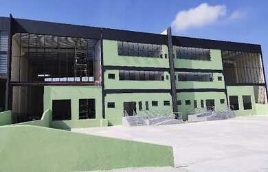 Imagem: O depósito possui 5 Vagas na garagem, 992m² de Área, Imóvel