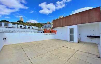 Imagem: O apartamento na cobertura possui 3 Dormitórios, 1 Banheiro