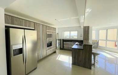 Imagem 13: Apartamento em Centro. Churrasqueira, Guarda roupa, 193m² de Áreae3...