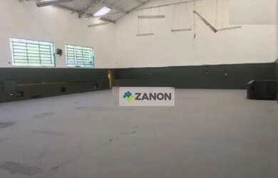 Imagem: O depósito possui 1049m² de Área e está localizado em Taboão