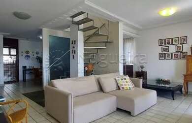 Imagem: O apartamento possui 4 Dormitórios, 1 Banheiro, 2 Vagas na