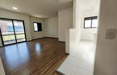 Imagem: O apartamento possui 2 Dormitórios, 2 Banheiros, 2 Vagas na