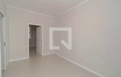 Imagem: O apartamento possui 1 Dormitório, 1 Banheiro, 55m² de Área