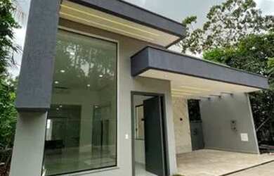 Imagem: A casa em condomínio possui 3 Dormitórios e 4 Vagas na garagem