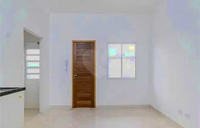 Imagem: O apartamento possui 2 Dormitórios, 1 Banheiro, 42m² de Área