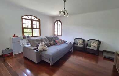 Imagem 2: Casa térrea à venda no bairro Córrego Grande, em Florianópolis