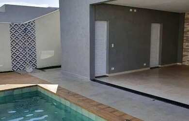 Imagem: A casa em condomínio possui 3 Dormitórios, 4 Banheiros, 4