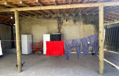 Imagem 8: Casa com piscina. Piscina, Churrasqueira, Varandae280m² de Área