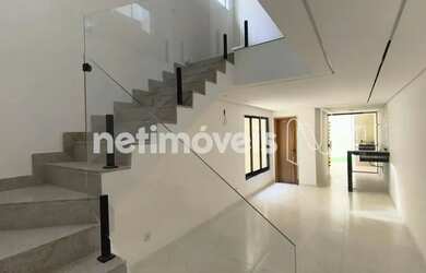 Imagem 6: Casa Geminada para Venda no bairro Espírito Santo, Betim / MG