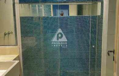 Imagem 11: Apartamento composto por 3 Salas, 4 Quartos com 2 suites de frente com...