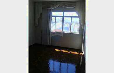 Imagem 3: Apartamento 3 Quartos, 3 Banheiros no Coração do Centro Atrás da Igreja Catedral