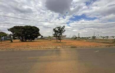 Imagem: O terreno possui 774m² de Área e está localizado em Setor
