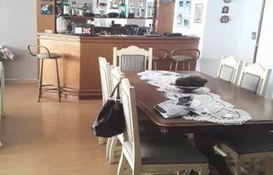 Imagem: O apartamento possui 3 Dormitórios, 2 Banheiros, 1 Vaga na