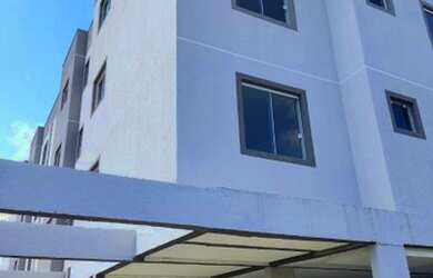 Imagem: O apartamento possui 3 Dormitórios, 1 Banheiro, 1 Vaga na garagem