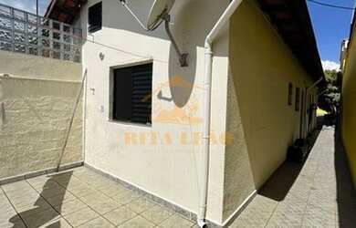 Imagem: A casa em condomínio possui 2 Dormitórios, 1 Banheiro, 2 Vagas