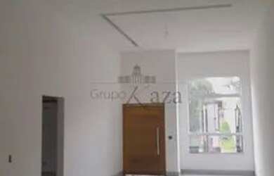 Imagem: A casa possui 3 Dormitórios, 3 Banheiros, 2 Vagas na garagem