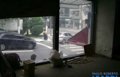 Imagem: O depósito possui 215m² de Área e está localizado em Pinheiros