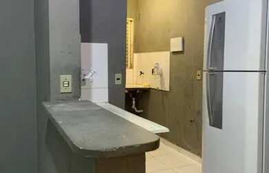 Imagem: O apartamento possui 2 Dormitórios e 1 Banheiro e está localizado