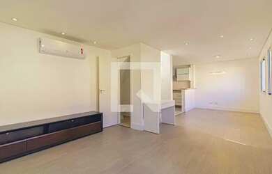 Imagem: A casa em condomínio possui 3 Dormitórios, 2 Banheiros, 3