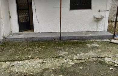 Imagem: A casa para alugar possui 1 Dormitório, 1 Banheiro, 1 Vaga