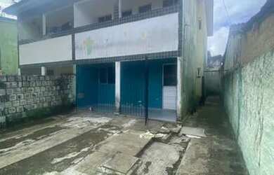 Imagem: O apartamento possui 4 Dormitórios, 3 Banheiros, 2 Vagas na