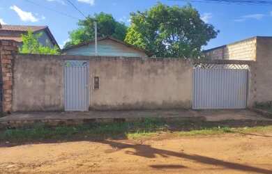 Imagem: O terreno possui 200m² de Área e está localizado em Nova