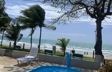 Imagem: A casa em condomínio à venda possui 5 Dormitórios, 5 Banheiros