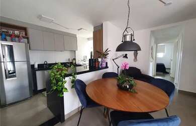 Imagem: O apartamento possui 3 Dormitórios, 2 Banheiros, 2 Vagas na