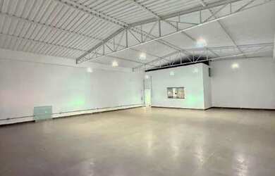 Imagem 6: Salão para alugar, 500 m² por R$ 8.000/mês - Jardim Guarujá - Salto/SP