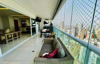 Imagem: O apartamento possui 3 Dormitórios, 5 Banheiros, 2 Vagas na