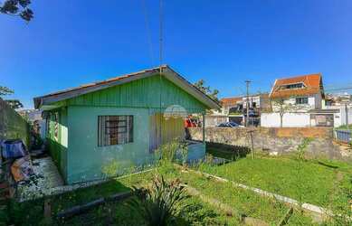 Imagem: O terreno possui 200m² de Área e está localizado em Bairro