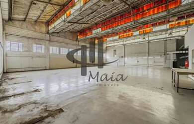 Imagem: O depósito possui 2.940m² de Área e está localizado em