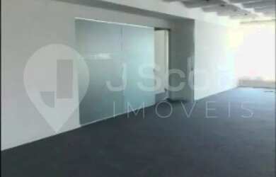 Imagem: O depósito possui 5 Vagas na garagem, 2.844m² de Área e