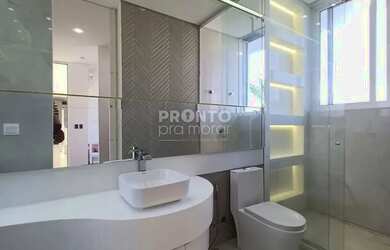 Imagem: A casa em condomínio possui 4 Dormitórios, 1 Banheiro, 5 Vagas