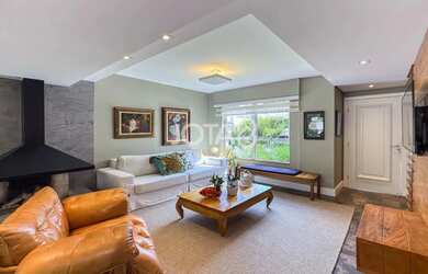 Imagem: A casa em condomínio possui 3 Dormitórios, 5 Banheiros, 2