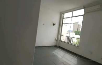 Imagem: O apartamento possui 2 Dormitórios, 2 Banheiros e 65m² de