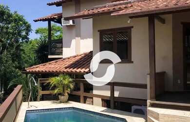 Imagem: A casa em condomínio possui 3 Dormitórios, 4 Banheiros, 2