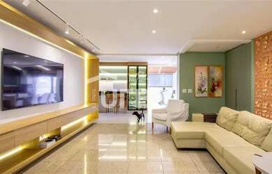 Imagem: O apartamento na cobertura possui 5 Dormitórios, 5 Banheiros