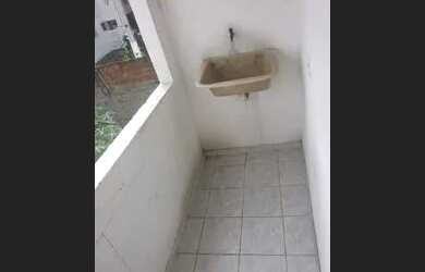 Imagem: A casa possui 2 Dormitórios, 1 Banheiro e está localizado