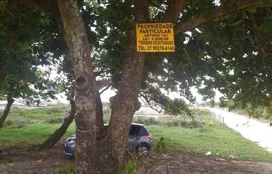 Imagem: O terreno possui 900m² de Área e está localizado em Itapuã