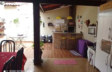 Imagem 5: Casa condomínio fechado. Churrasqueira, 180m² de Área, 2 Vagas na garageme2...