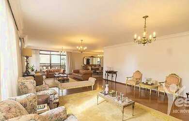 Imagem: O apartamento possui 4 Dormitórios, 4 Banheiros, 4 Vagas na