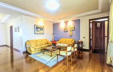 Imagem: O apartamento possui 4 Dormitórios, 5 Banheiros, 2 Vagas na