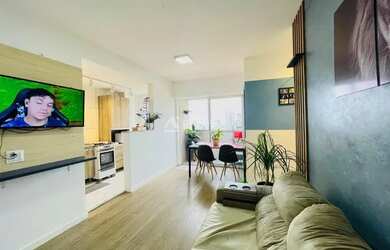 Imagem: O apartamento possui 3 Dormitórios, 2 Banheiros, 2 Vagas na