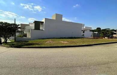 Imagem: O terreno possui 308m² de Área e está localizado em Chácaras