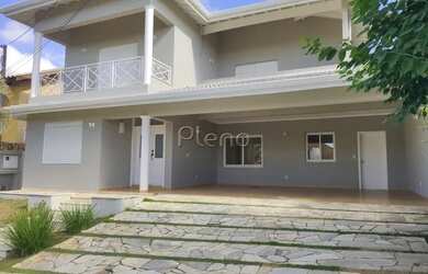 Imagem: A casa em condomínio possui 4 Dormitórios, 5 Banheiros, 4