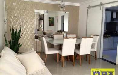 Imagem: O apartamento possui 3 Dormitórios, 2 Banheiros, 2 Vagas na