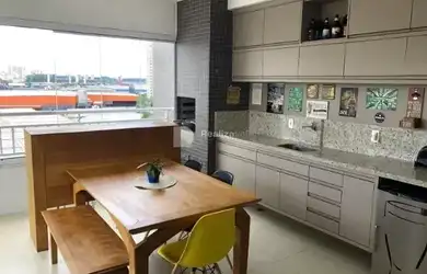 Imagem: O apartamento possui 2 Dormitórios, 2 Banheiros, 1 Vaga na