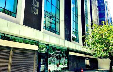 Imagem: O depósito possui 1 Vaga na garagem, 31m² de Área e está