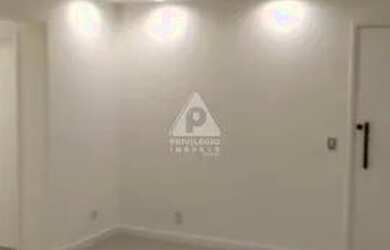 Imagem 8: Apartamento à venda, 2 quartos, 1 suíte, 1 vaga, Icaraí - Niterói/RJ